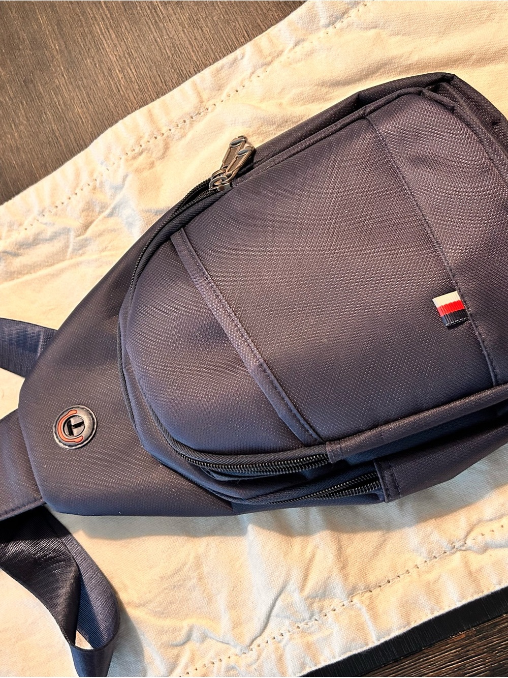Westend Sling Bag - Dark Blue - Picture 2 of 7